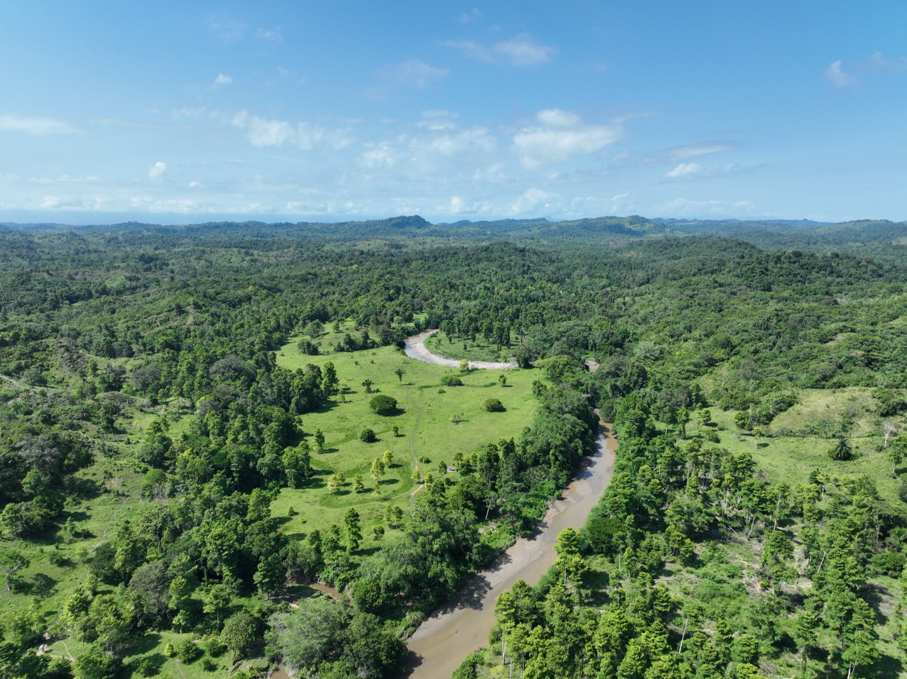 Vista aérea con la quebrada